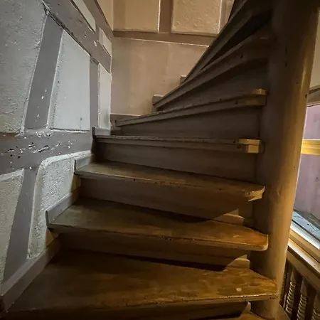 Spacious Duplex Center * שטרסבורג