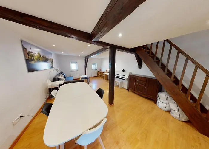 Spacious Duplex Center